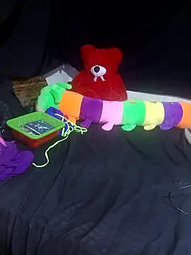 BunnyBloom25 online show from 19, 4, 2026