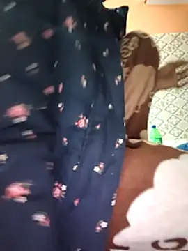 Aidakhan1212 online show from 5, 12, 2025