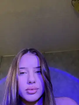 Snapshot of Immy_Megan chatting on 12, 9, 2025 Immy Megan online show from 12, 9, 2025