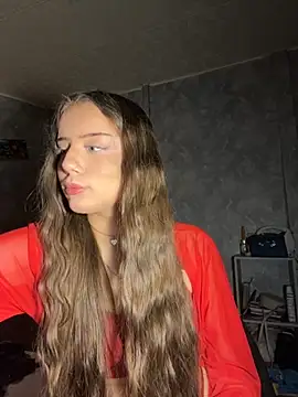 Snapshot of Immy_Megan chatting on 7, 10, 2025 Immy Megan online show from 7, 10, 2025