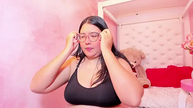 Dulce meow online show from 7, 10, 2025