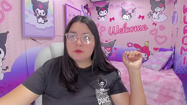 Snapshot of Dulce_meow chatting on 25, 6, 2026 Dulce meow online show from 25, 6, 2026