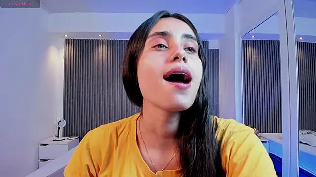 sofiapalacioss online show from 26, 2, 2026