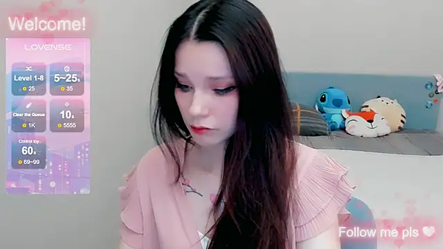 Snapshot of Kitten_Alissa chatting on 6, 11, 2025 Kitten Alissa online show from 6, 11, 2025