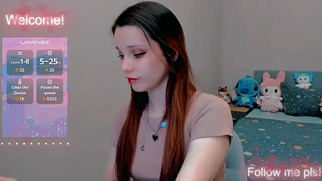 Kitten Alissa online show from 21, 4, 2026