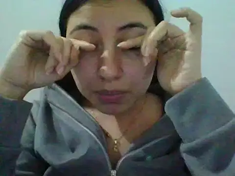 Snapshot of _Romilly_ chatting on 3, 5, 2026 Romilly online show from 3, 5, 2026