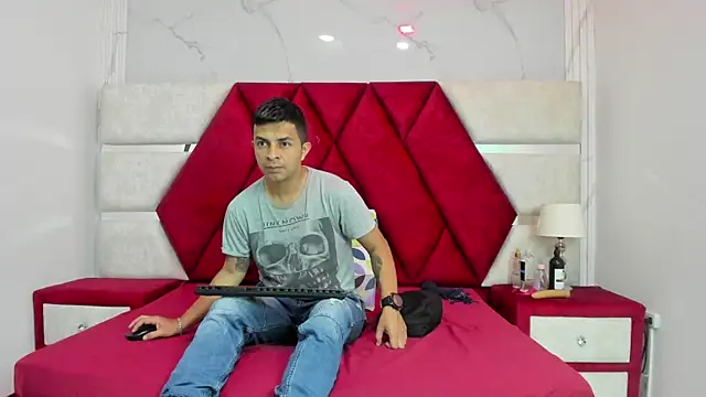 Kity spiderr online show from 4, 4, 2026