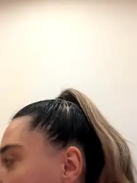 ItalianGirl online show from 24, 10, 2025