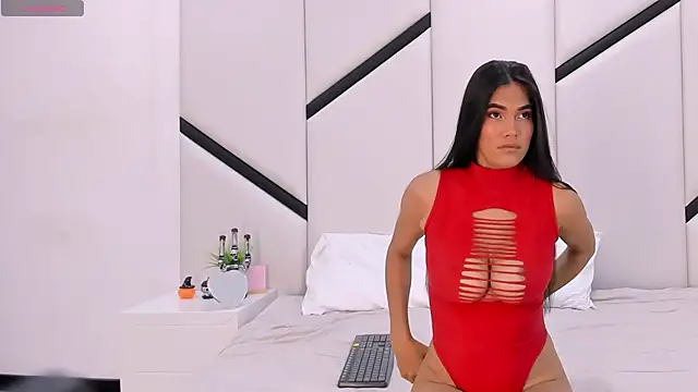 Snapshot of XimenaCosta chatting on 23, 10, 2025 XimenaCosta online show from 23, 10, 2025