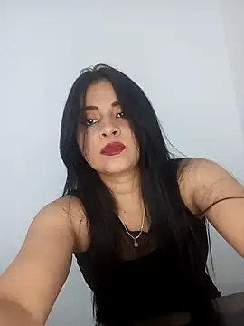 ValerieLove  online show from 31, 1, 2026