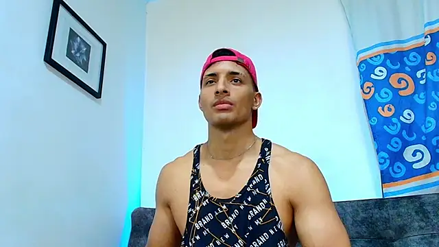 Snapshot of Smith_Fitness chatting on 19, 7, 2026 Smith Fitness online show from 19, 7, 2026