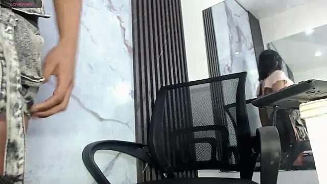 Snapshot of Penelopee_Rouse chatting on 24, 2, 2026 Penelopee Rouse online show from 24, 2, 2026