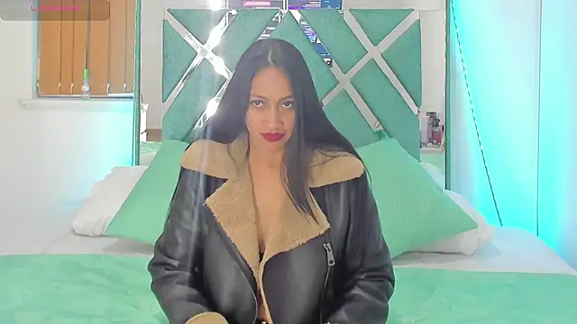 Snapshot of Anthonellacandy chatting on 23, 10, 2025 Anthonellacandy online show from 23, 10, 2025