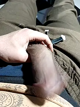 Snapshot of anis3g4 chatting on 7, 11, 2025 anis3g4 online show from 7, 11, 2025