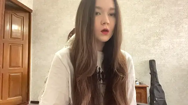 Pikmigirl18 online show from 7, 10, 2025