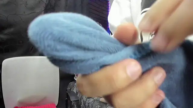 Snapshot of CrisabellssEden chatting on 21, 11, 2025 CrisabellssEden online show from 21, 11, 2025