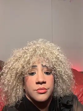 Dark chanel online show from 14, 4, 2026