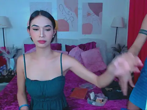 Snapshot of Alluring_Carmela chatting on 27, 10, 2025 Alluring Carmela online show from 27, 10, 2025