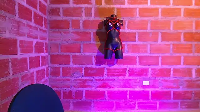 Snapshot of Moira-Hot chatting on 3, 3, 2026 Moira-Hot online show from 3, 3, 2026