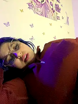 honeyviviss online show from 11, 9, 2025
