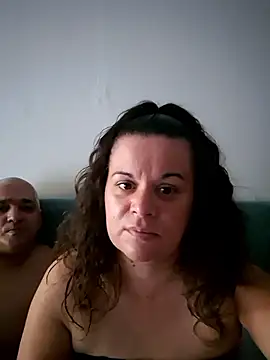 Snapshot of PerleRaree chatting on 18, 6, 2026 PerleRaree online show from 18, 6, 2026
