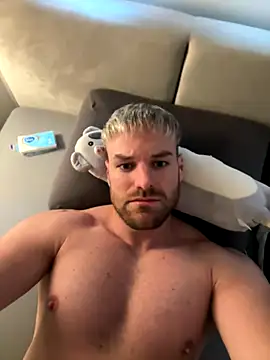 TheKevinboy online show from 6, 10, 2025