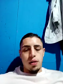 Snapshot of 1C2AM22 chatting on 10, 9, 2025 1C2AM22 online show from 10, 9, 2025