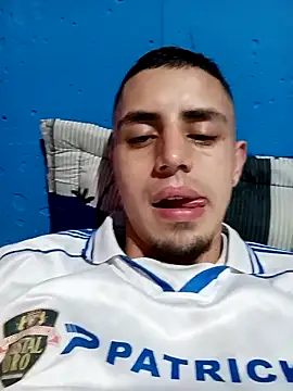 Snapshot of 1C2AM22 chatting on 22, 9, 2025 1C2AM22 online show from 22, 9, 2025