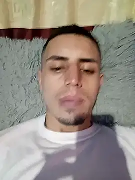 Snapshot of 1C2AM22 chatting on 4, 11, 2025 1C2AM22 online show from 4, 11, 2025