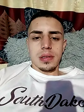 Snapshot of 1C2AM22 chatting on 18, 11, 2025 1C2AM22 online show from 18, 11, 2025