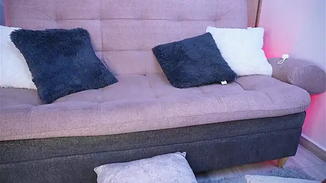 SophiieCumsx online show from 21, 4, 2026