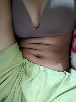 Snapshot of Cutey_neha01 chatting on 27, 10, 2025 Cutey neha01 online show from 27, 10, 2025