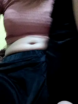 Snapshot of Cutey_neha01 chatting on 31, 10, 2025 Cutey neha01 online show from 31, 10, 2025