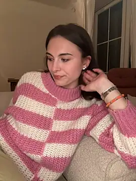 SophiiaStarr online show from 1, 4, 2026