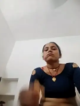 Snapshot of Sonam_shinde chatting on 29, 4, 2026 Sonam shinde online show from 29, 4, 2026