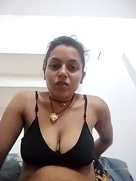 Snapshot of Sonam_shinde chatting on 20, 5, 2026 Sonam shinde online show from 20, 5, 2026