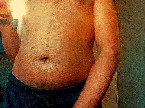 Snapshot of BornToSeduce chatting on 26, 4, 2026 BornToSeduce online show from 26, 4, 2026