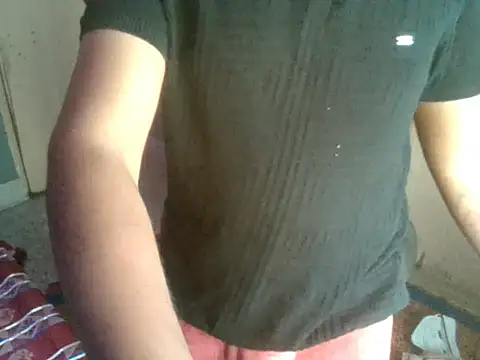 Snapshot of BornToSeduce chatting on 1, 5, 2026 BornToSeduce online show from 1, 5, 2026