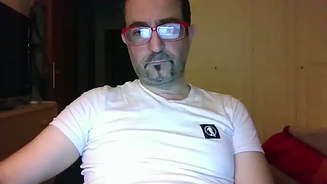 Snapshot of max_im69 chatting on 17, 6, 2026 max im69 online show from 17, 6, 2026