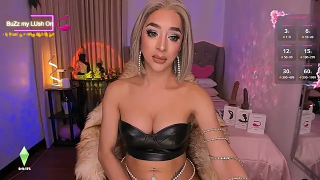 Dream Goddess online show from 19, 2, 2025