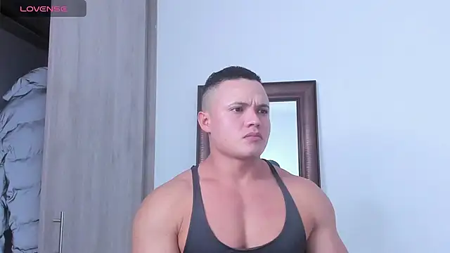 KingLevi01 online show from 11, 10, 2025