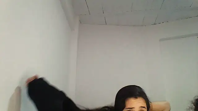 Snapshot of Sweet_and_Rous0 chatting on 16, 3, 2026 Sweet and Rous0 online show from 16, 3, 2026