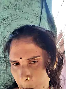 Snapshot of Love_bhabi chatting on 18, 11, 2025 Love bhabi online show from 18, 11, 2025