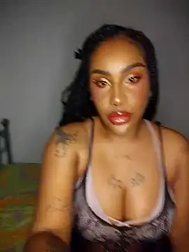 Snapshot of Queen_Amara chatting on 11, 5, 2026 Queen Amara online show from 11, 5, 2026