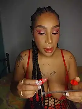 Snapshot of Queen_Amara chatting on 31, 5, 2026 Queen Amara online show from 31, 5, 2026
