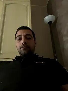 darkparadi online show from 27, 9, 2025