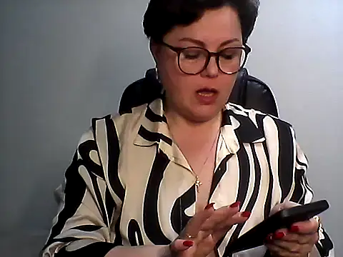 EllaLove2277 online show from 26, 2, 2026