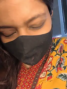 SpicykhalifaX online show from 18, 5, 2026