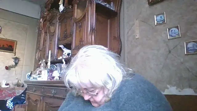 Snapshot of Lala-Love56 chatting on 15, 10, 2025 Lala-Love56 online show from 15, 10, 2025
