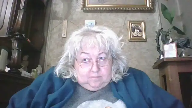 Snapshot of Lala-Love56 chatting on 31, 10, 2025 Lala-Love56 online show from 31, 10, 2025